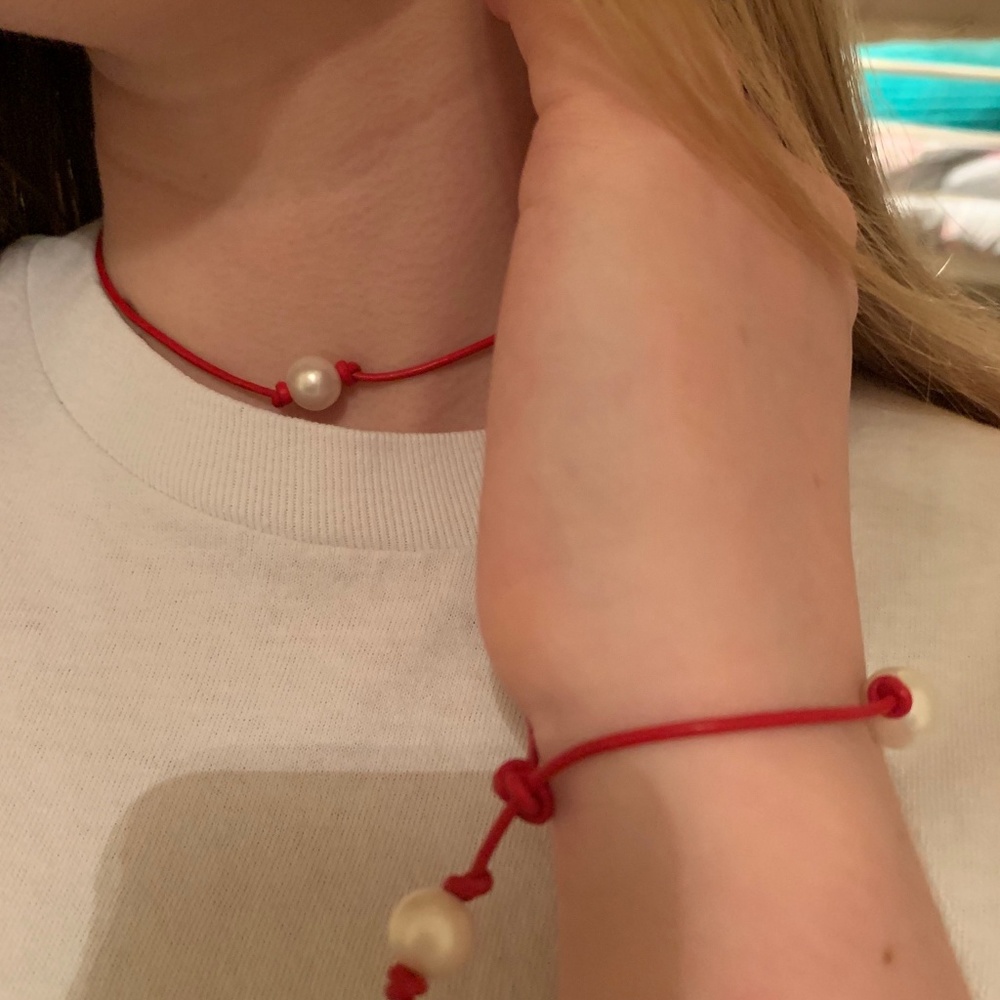 NWOT 7 1/2” Single  Pearl Leather Bracelet